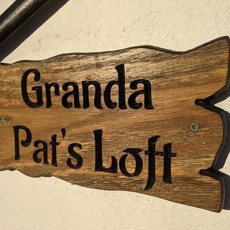 Granda Pat'S Loft Apartment Crossmaglen Ngoại thất bức ảnh
